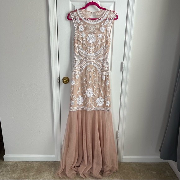 NWT C by Cubic Sequin MaxiDress w/ Mesh Fishtail UK Size 12 - Picture 4 of 8